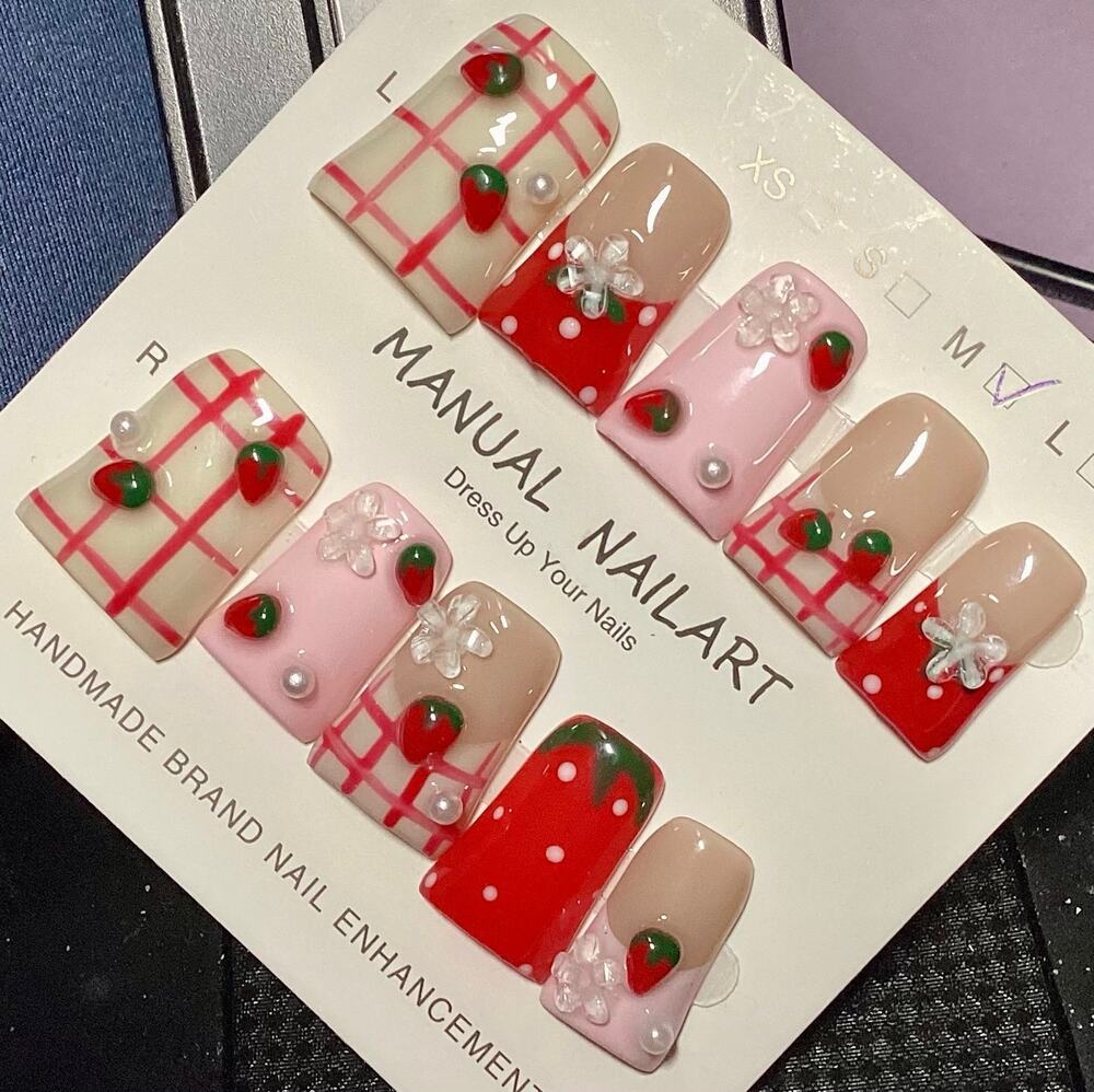 Trendy Y2K Adorable 3D Flower & Strawberries Duck Shaped Press-On Nails Large